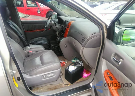 2010 Toyota Sienna Xle from USA, damaged, VIN 5TDYK4CC8AS329229